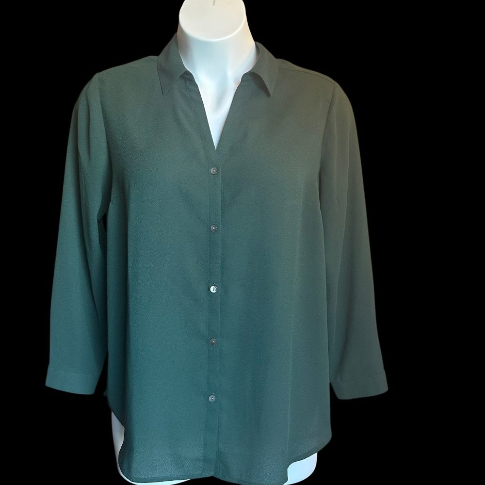 SOLD: J. Jill Chic Green  Blouse in Size 1X - Perfect for Any Occasion